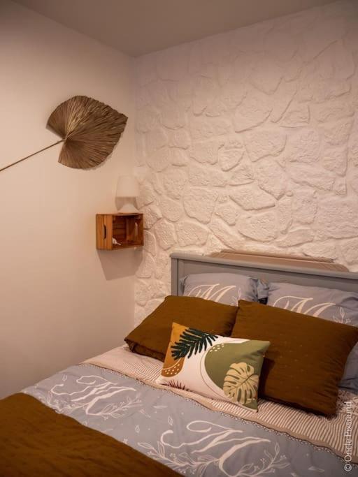 Studio Le Chat'Oh! Combourg Exterior photo